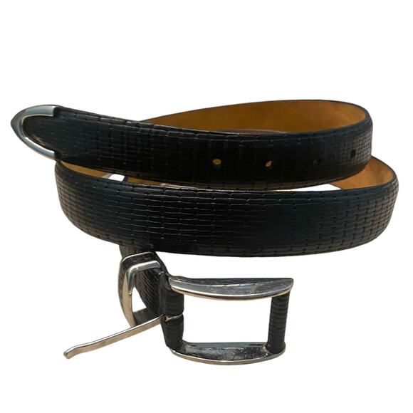 Bullock & Jones Italian Calfskin Tapered Tipped Belt Black Textured Size 42 - Picture 1 of 8